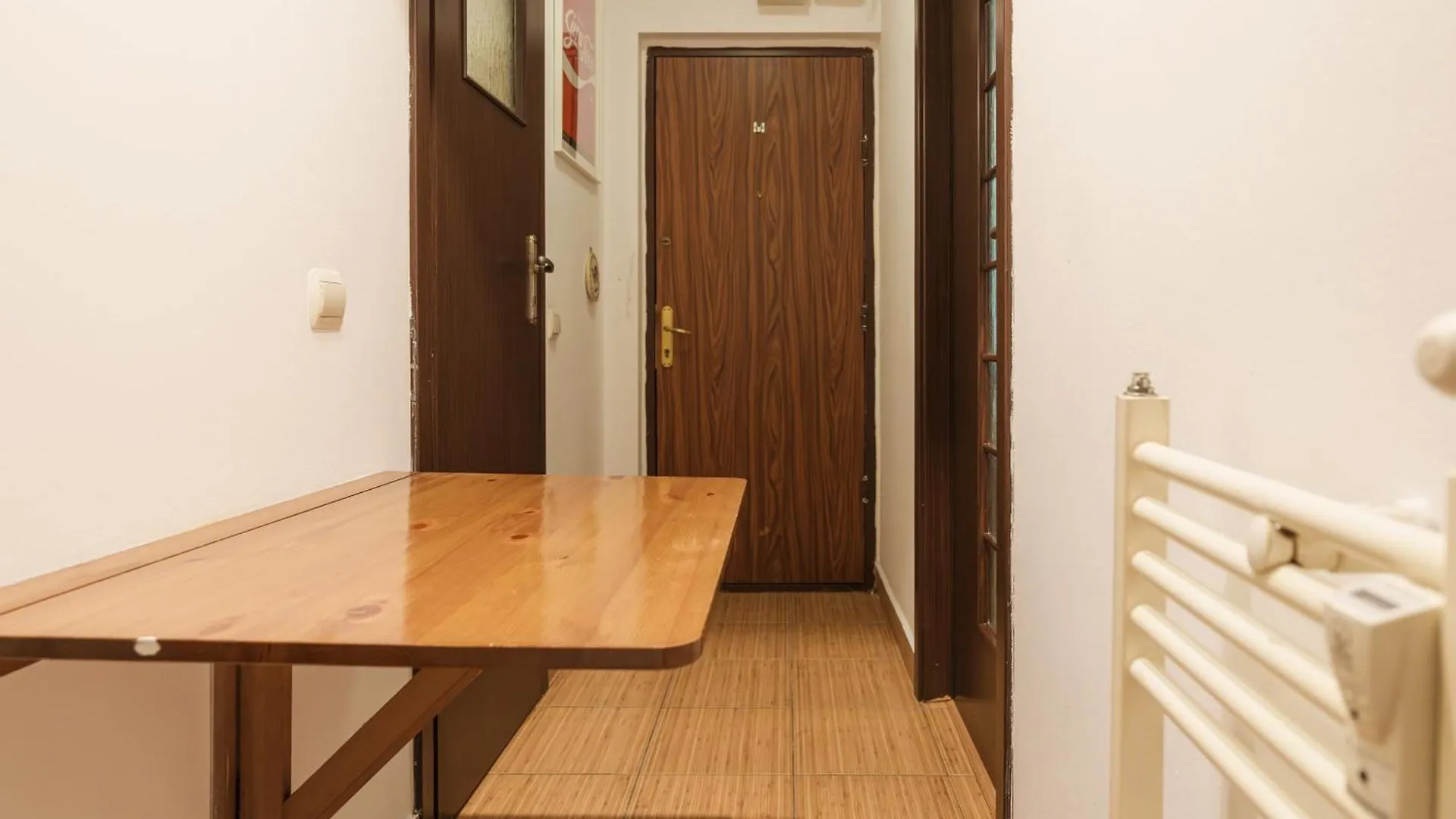 Jazzy Studio In The Heart Of Bukarest 0*,  Rumænien