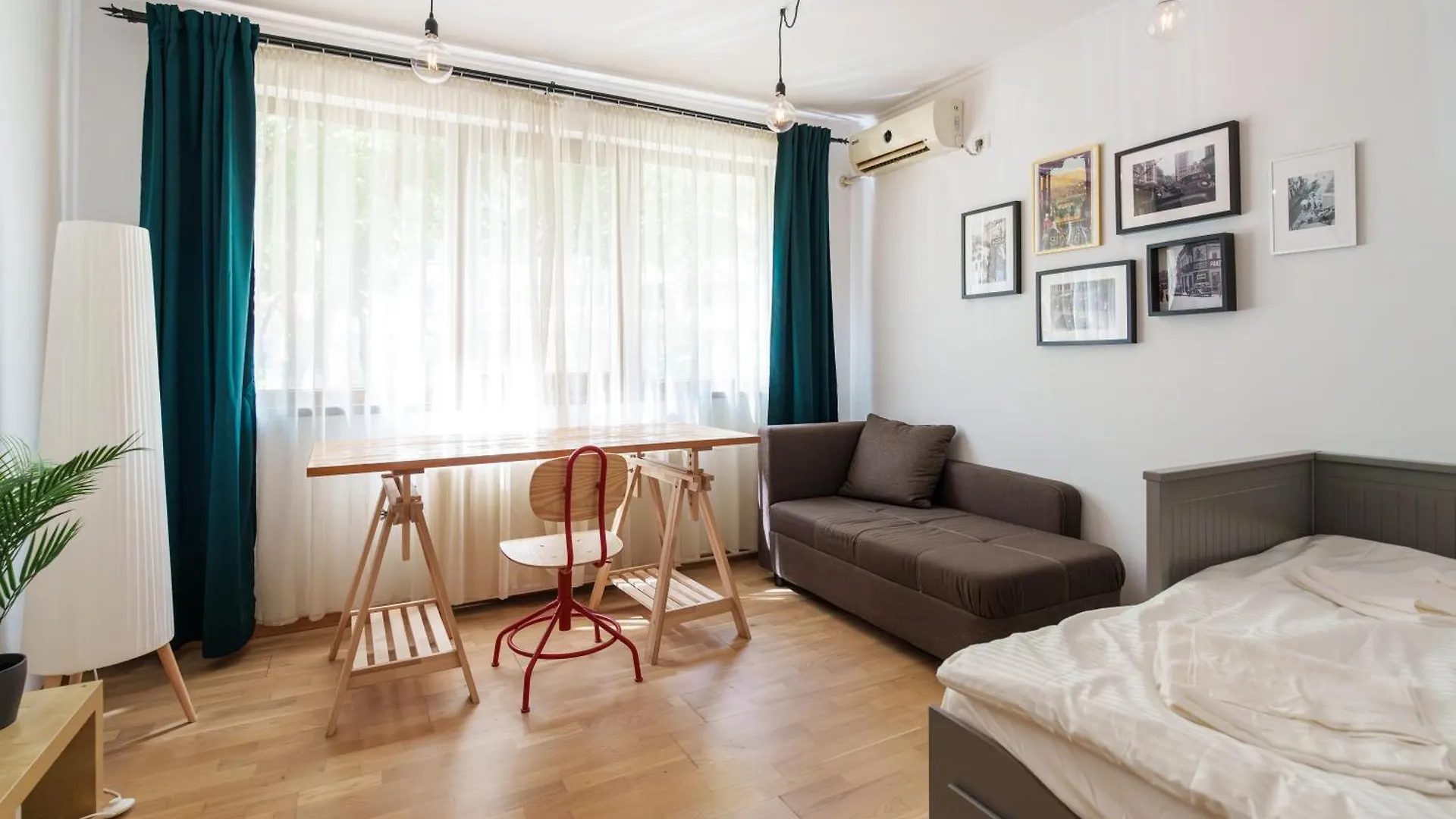 Jazzy Studio In The Heart Of Bukarest